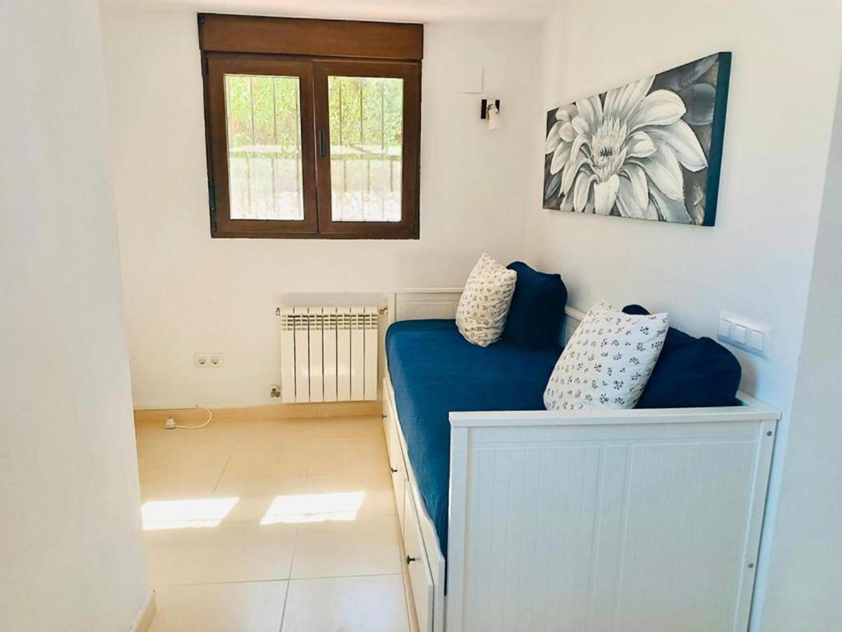 1-Bed Apartment Close To Moraira Town Centre מראה חיצוני תמונה